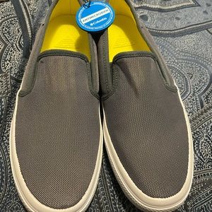 Men’s water shoes size 9.5 NWT